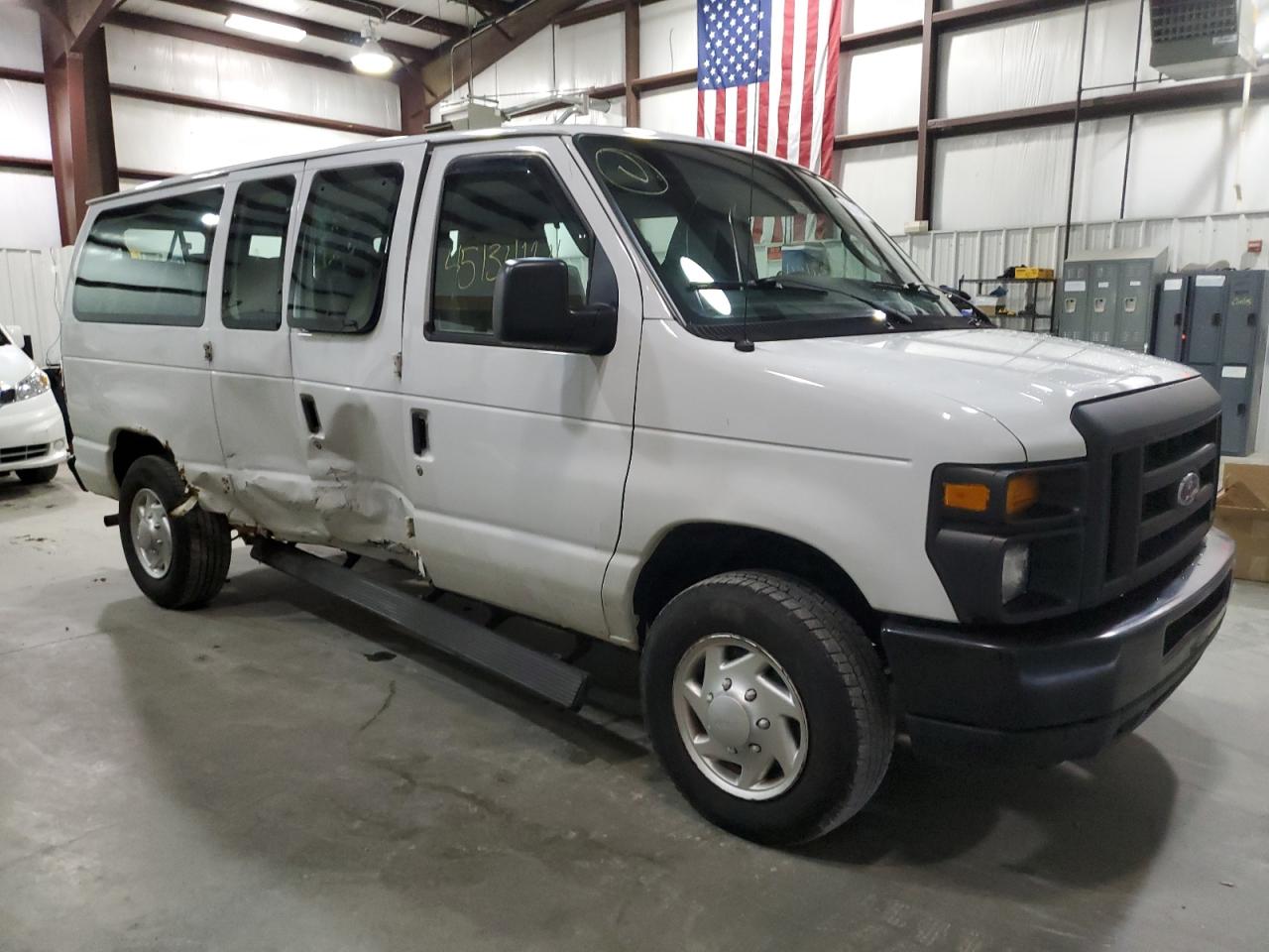 1FTNE2EW8BDB27848 2011 Ford Econoline E250 Van