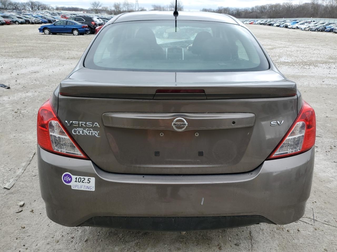 3N1CN7AP3HK462675 2017 Nissan Versa S