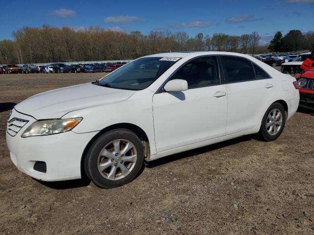Lot #2492048568 2011 TOYOTA CAMRY BASE salvage car