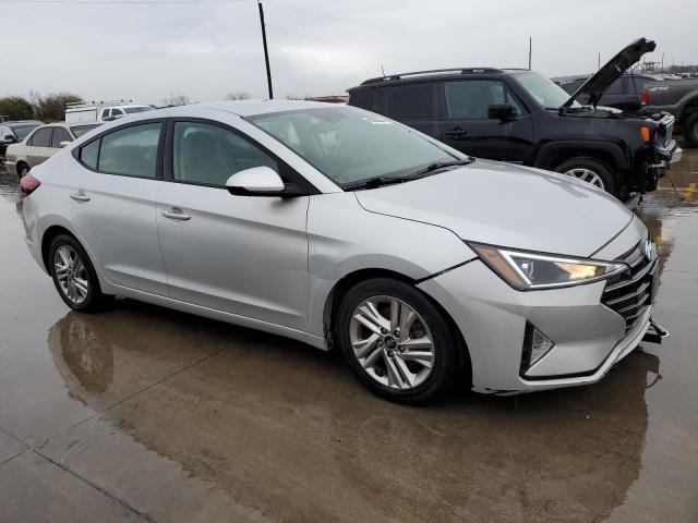 2020 Hyundai Elantra - Image 4