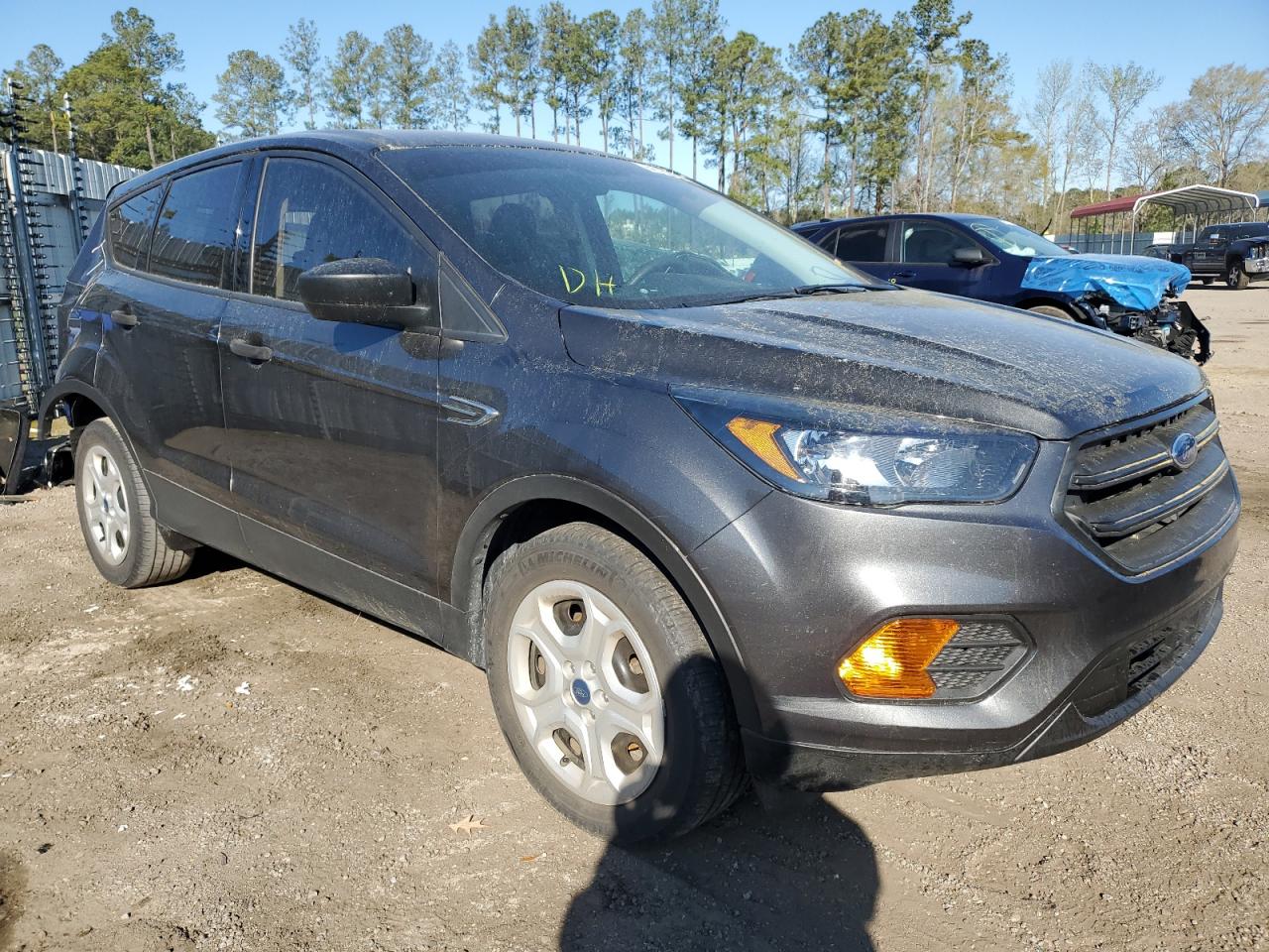 2019 Ford Escape S vin: 1FMCU0F78KUC46095