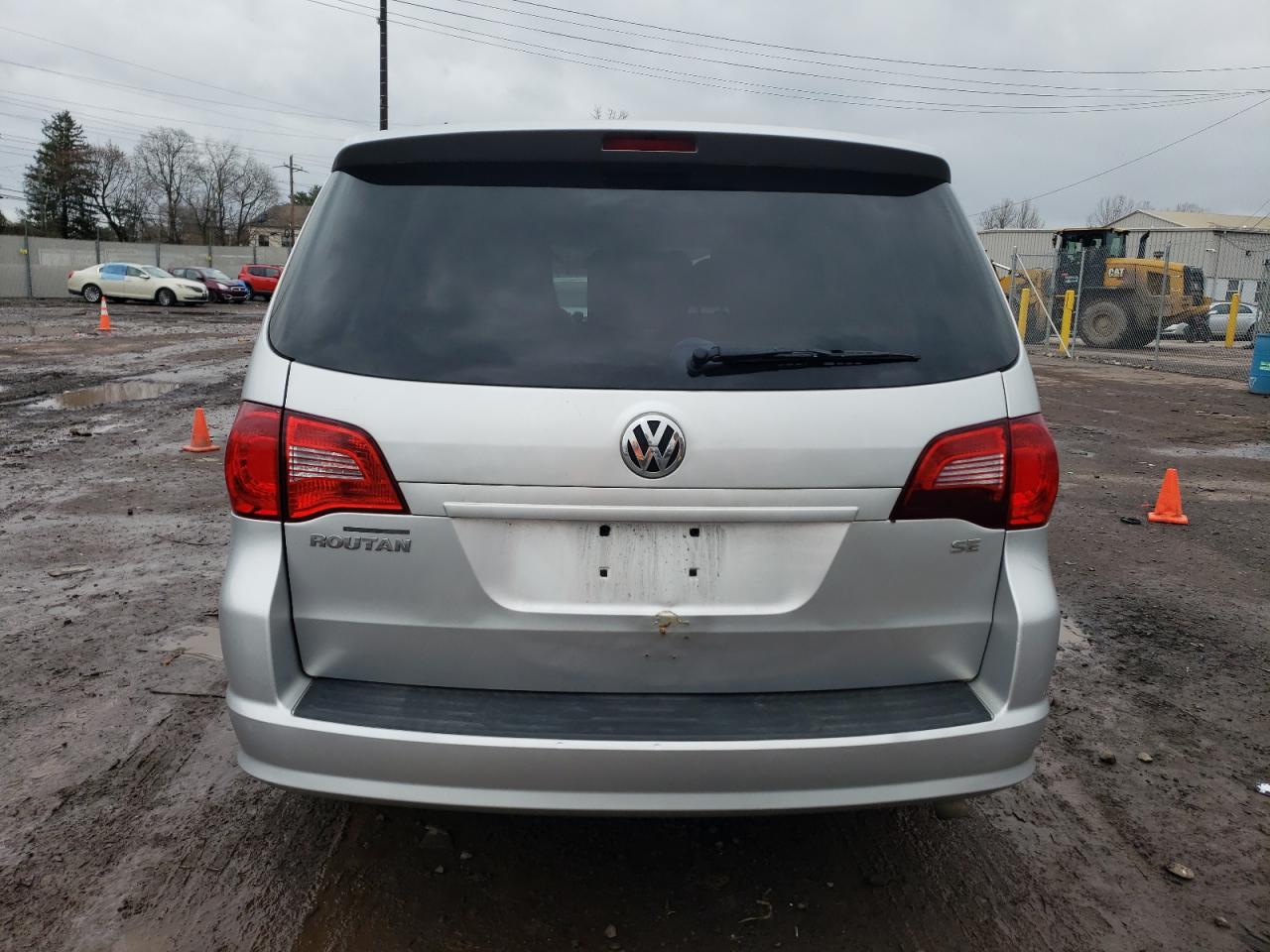 2v4rw3dg9br622061 2V4RW3DG9BR622061 2011 Volkswagen Routan Se