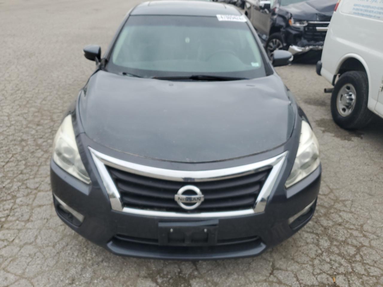 2013 Nissan Altima 2.5 vin: 1N4AL3AP2DC233526