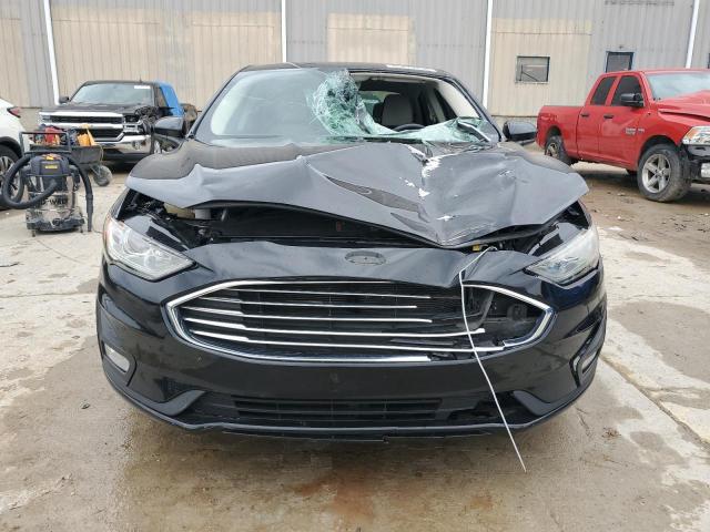 VIN 3FA6P0HD5KR285574 2019 Ford Fusion, SE no.5