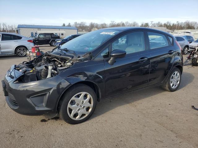 Lot #2394766431 2013 FORD FIESTA S salvage car