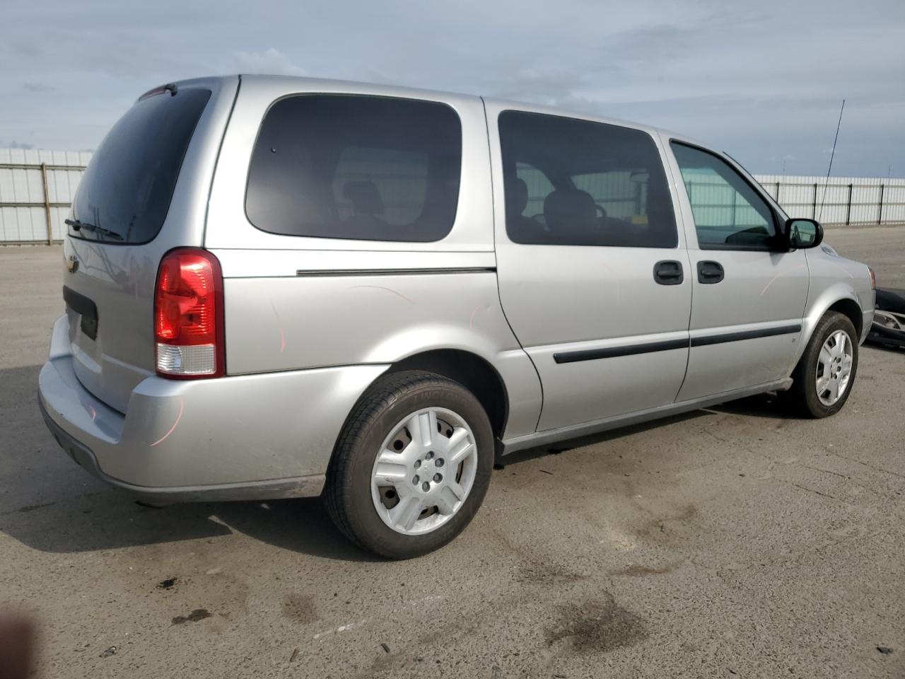 1GNDV23W78D181141 2008 Chevrolet Uplander Ls