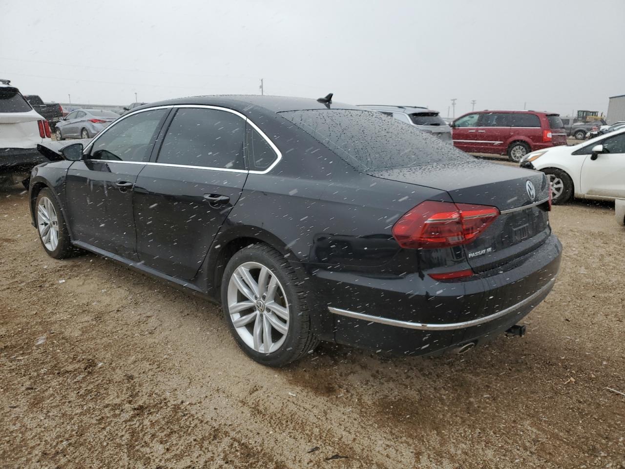 2018 Volkswagen Passat Se vin: 1VWBA7A39JC005797