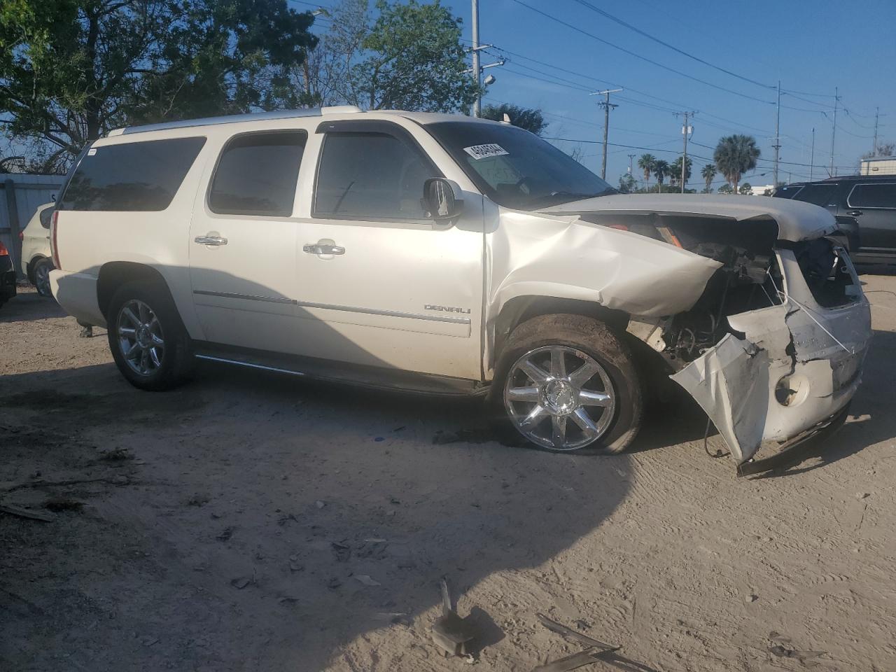 1GKS1MEF7DR148601 2013 GMC Yukon Xl Denali