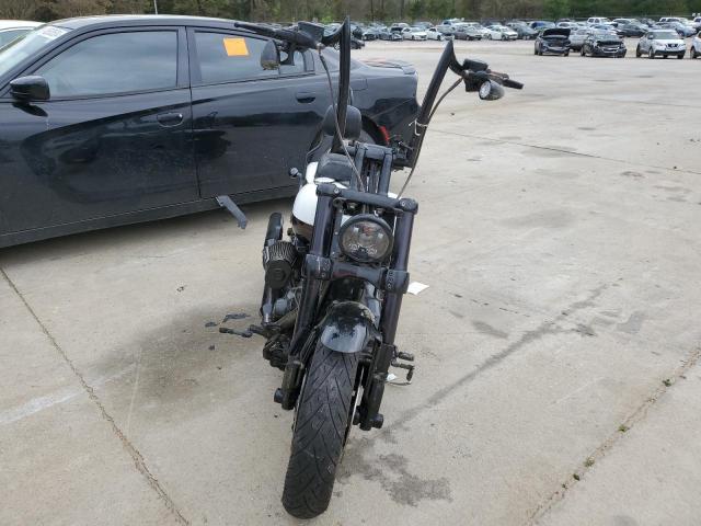 2017 HARLEY-DAVIDSON FXSE 1HD1TG913HB957494