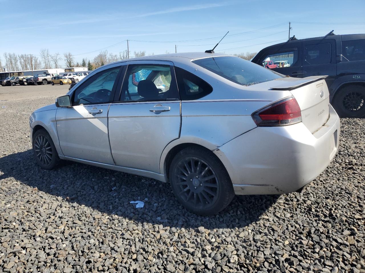 1FAHP3GNXAW114822 2010 Ford Focus Ses