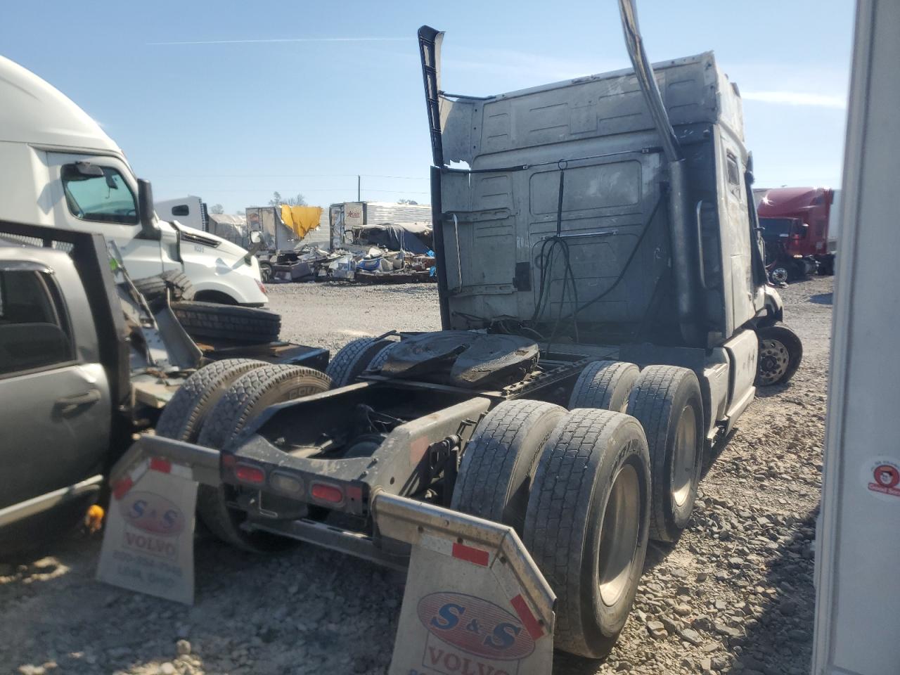 4V4NC9TH9KN216216 2019 Volvo Vn Vnl