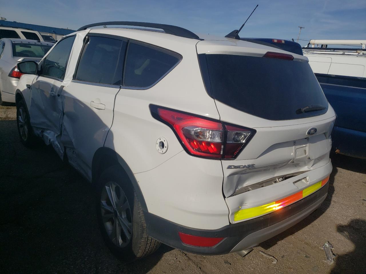 1FMCU9HD9JUD23658 2018 Ford Escape Sel