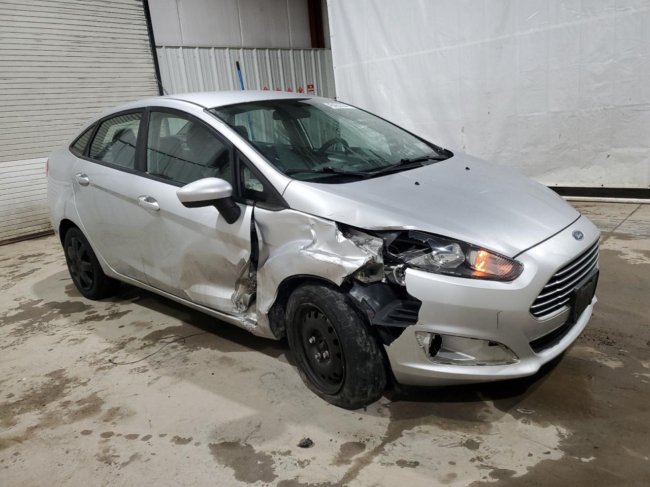 2015 Ford Fiesta S vin: 3FADP4AJ8FM110009