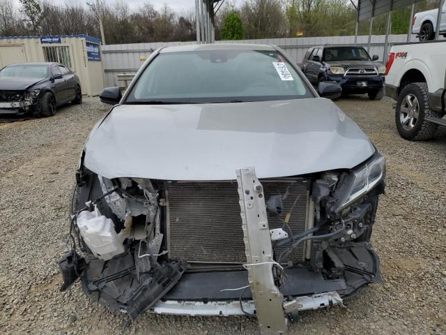 2019 Toyota Camry - Image 5