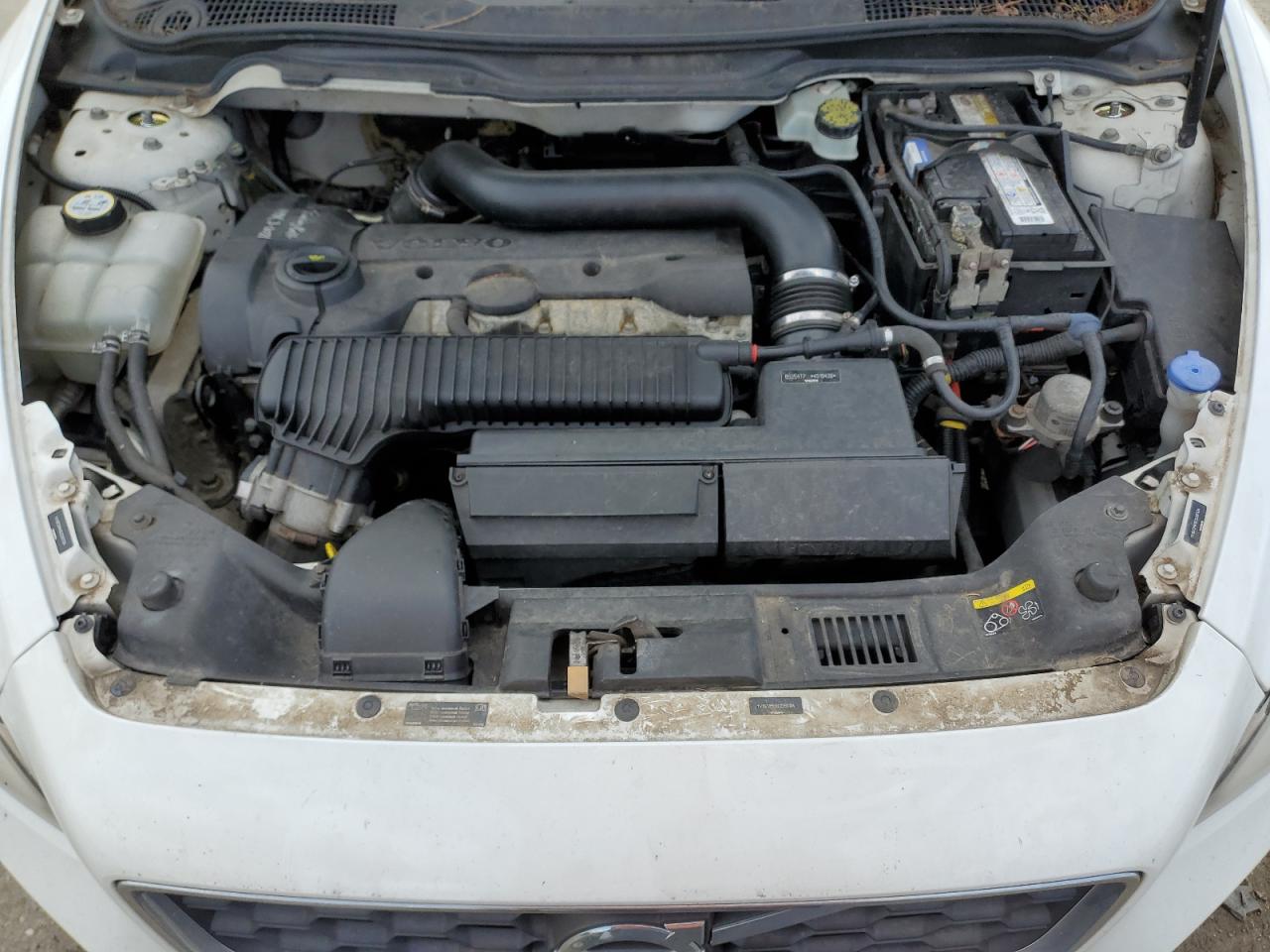 2012 Volvo C30 T5 vin: YV1672MK6C2265134