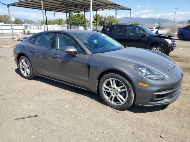 VIN WP0AA2A70JL103105 2018 Porsche Panamera, 4 no.4