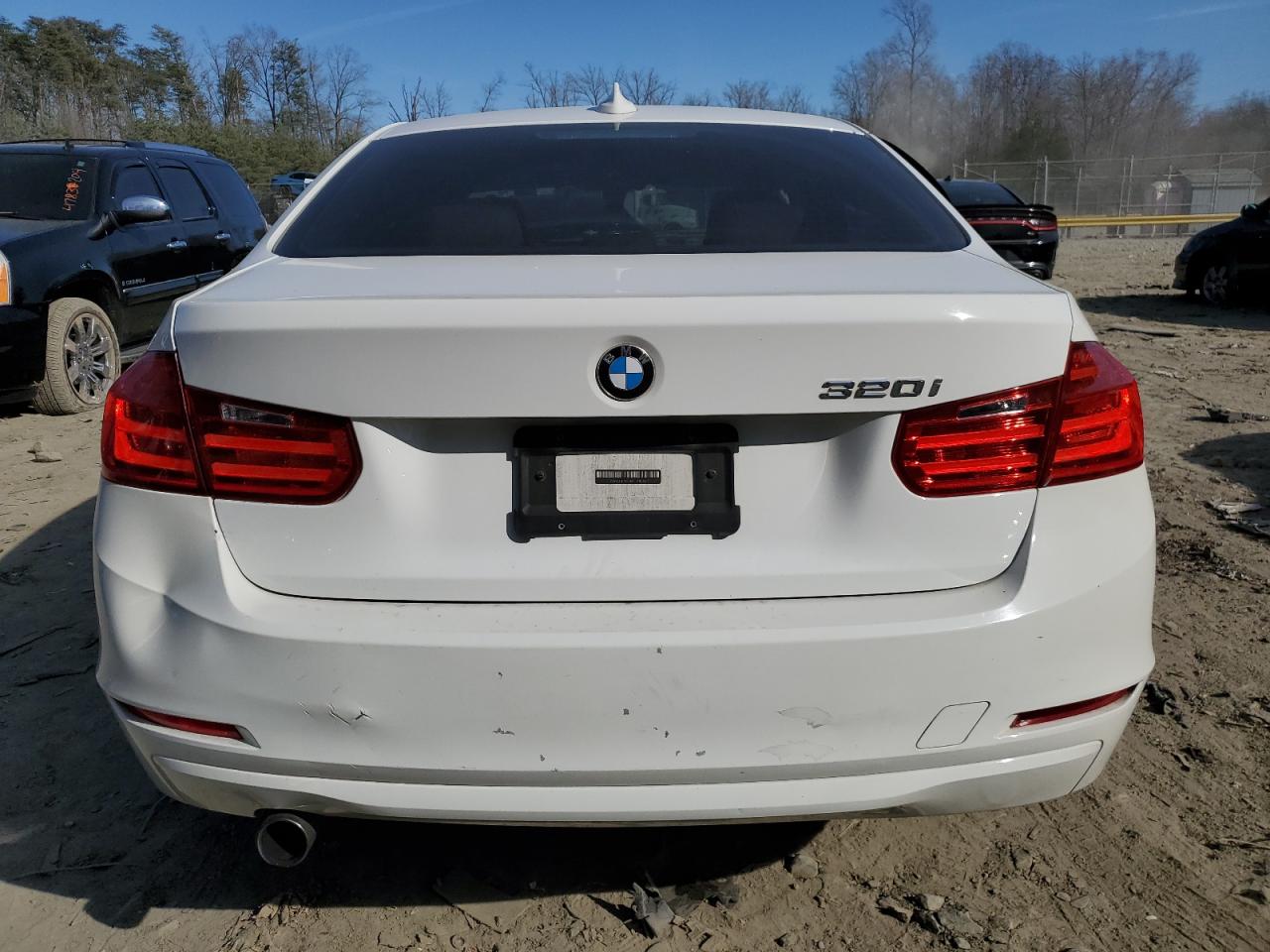 WBA3B1G58ENT00052 2014 BMW 320 I