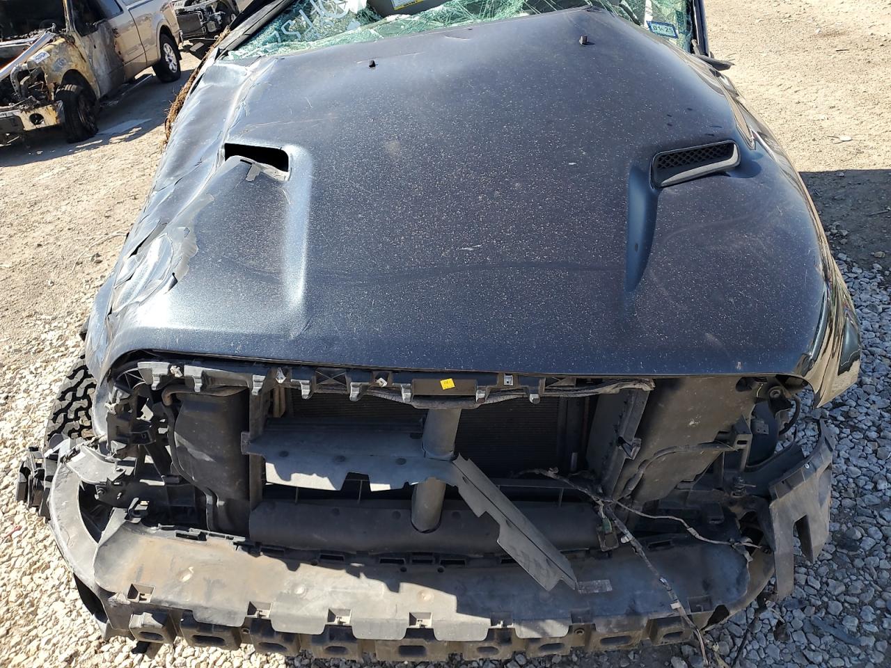 1C6RR7MT3GS115725 2016 Ram 1500 Sport