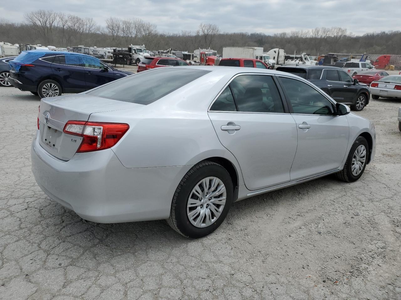 4T4BF1FK1CR261612 2012 Toyota Camry Base