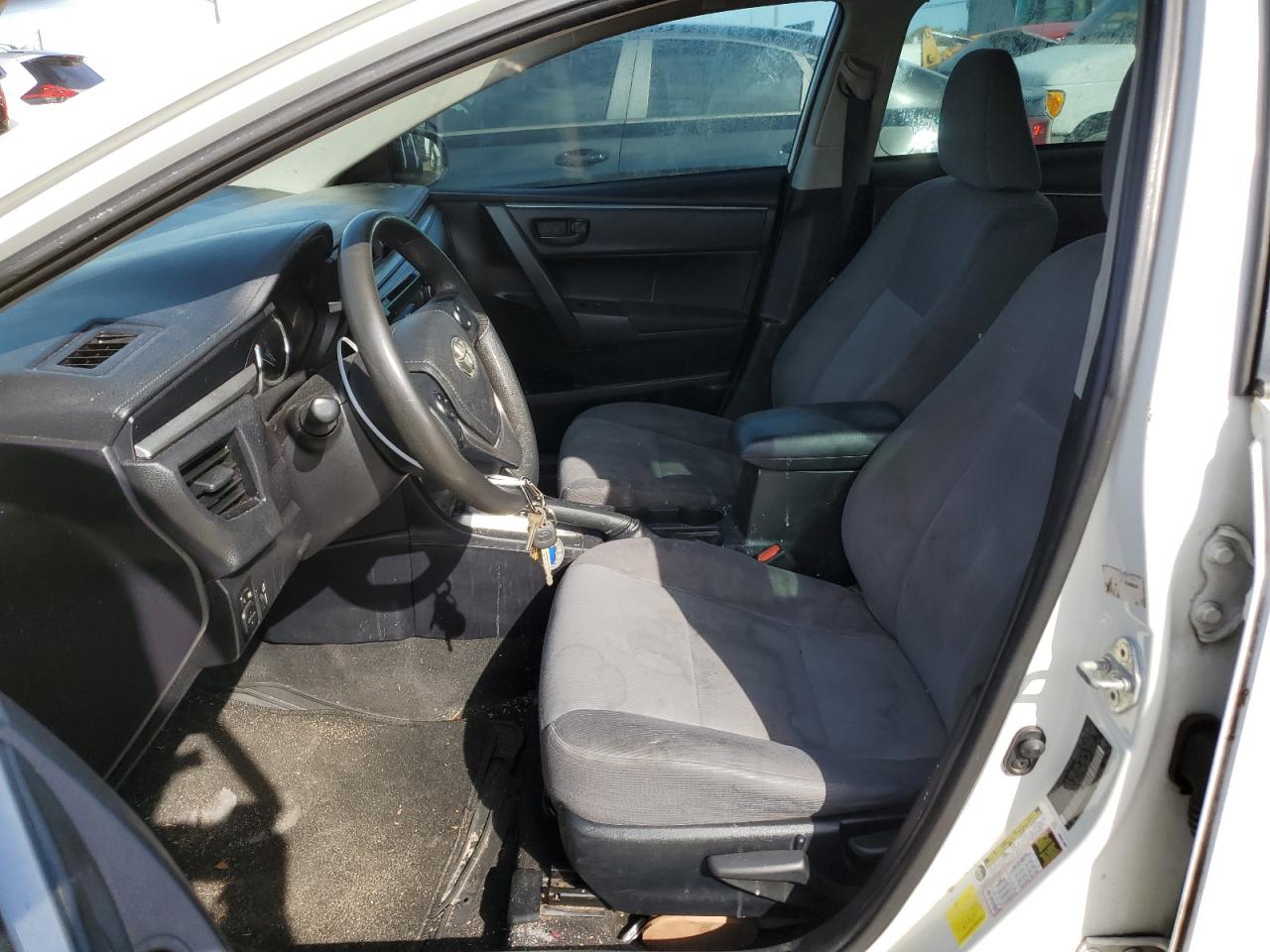 2T1BURHE6FC302960 2015 Toyota Corolla L