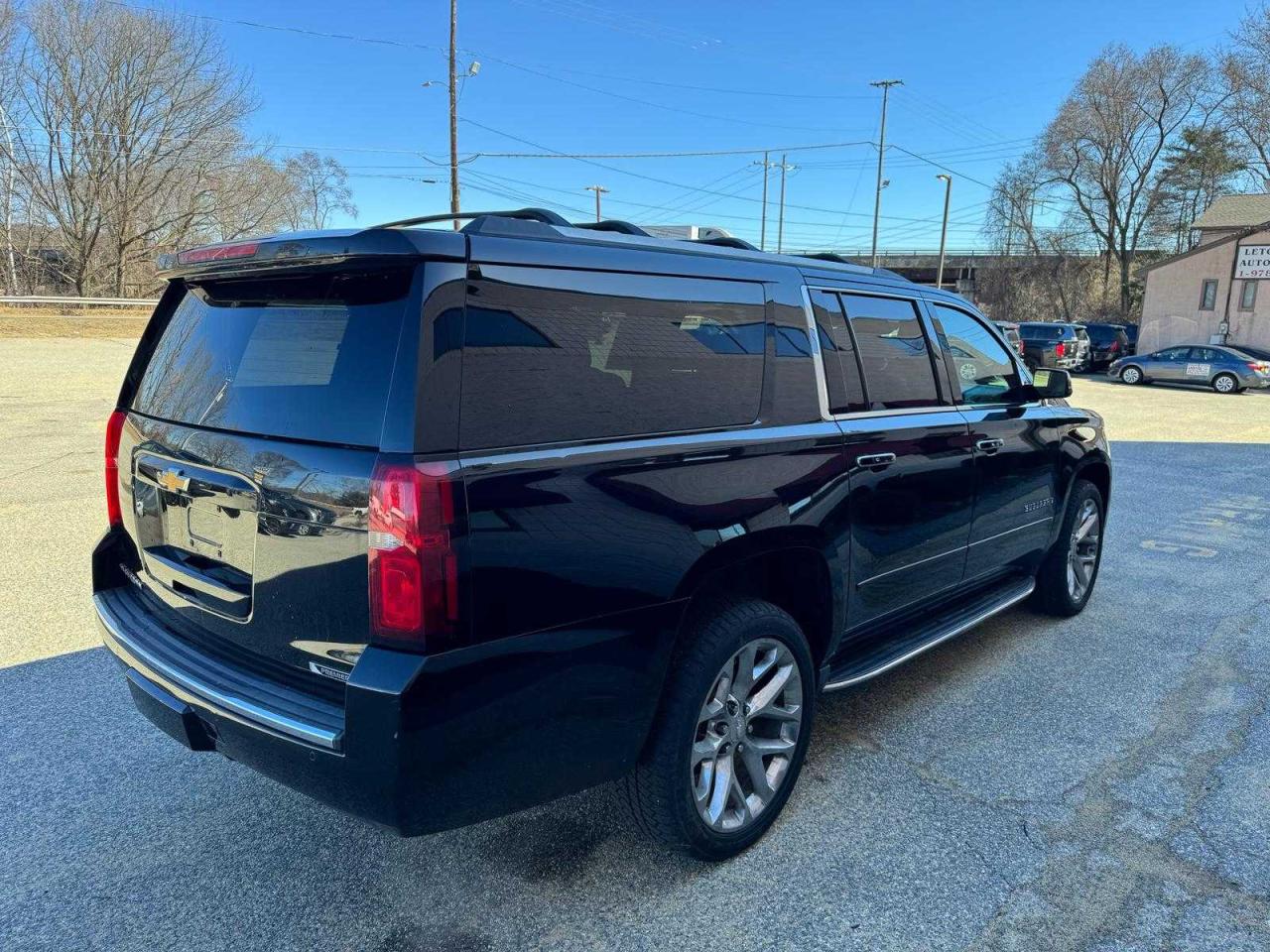 1GNSKJKC3HR275473 CHEVROLET SUBURBAN 2017