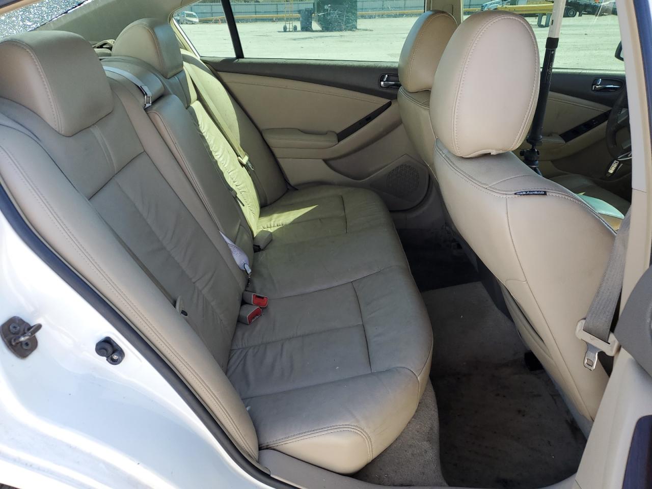 1N4AL2AP5AC149335 2010 Nissan Altima Base