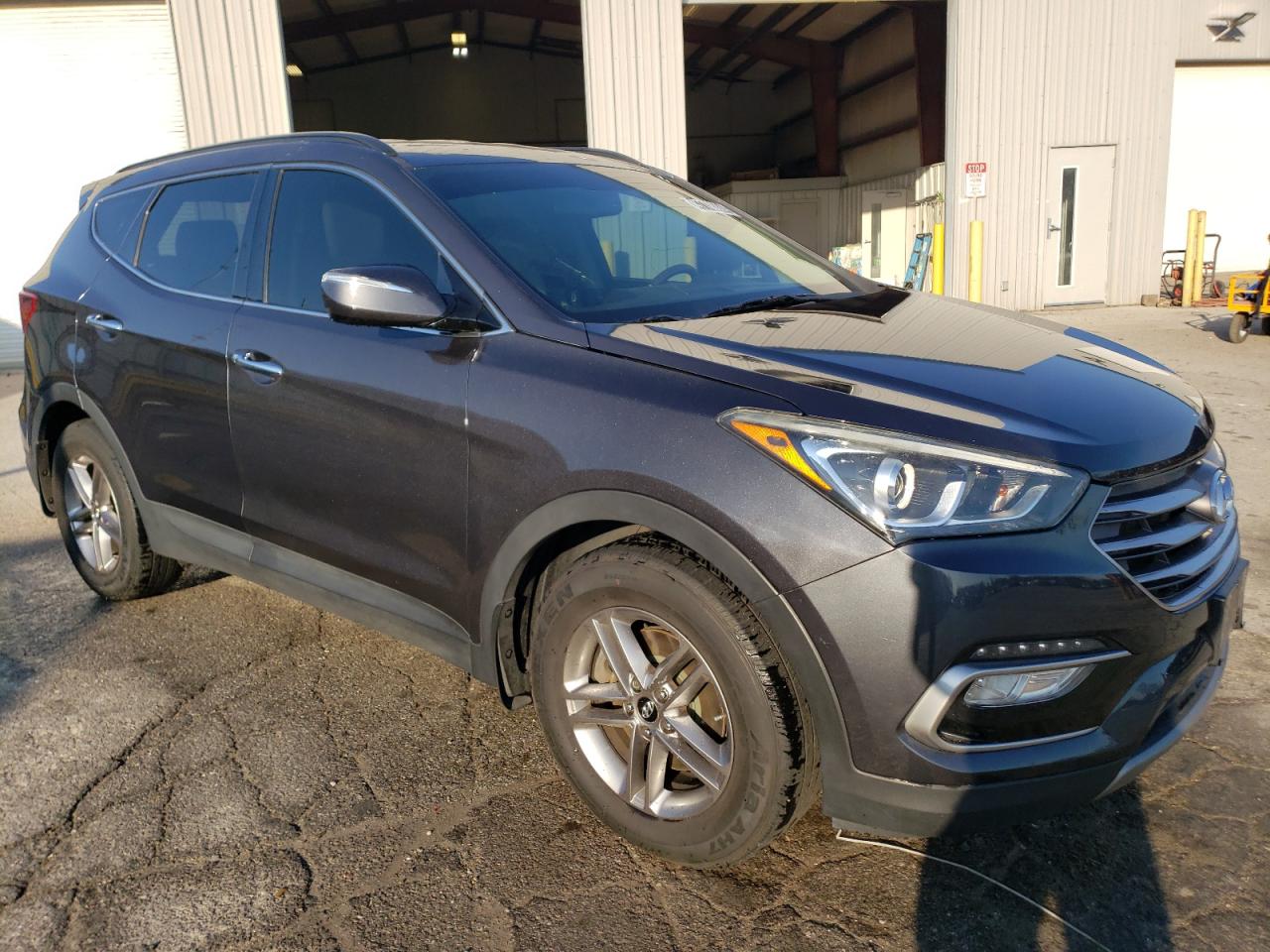 2017 Hyundai Santa Fe Sport vin: 5XYZUDLB7HG468975