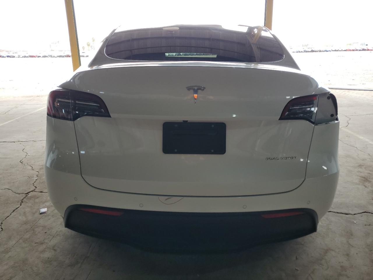 7SAYGDEE1NF481348 2022 Tesla Model Y