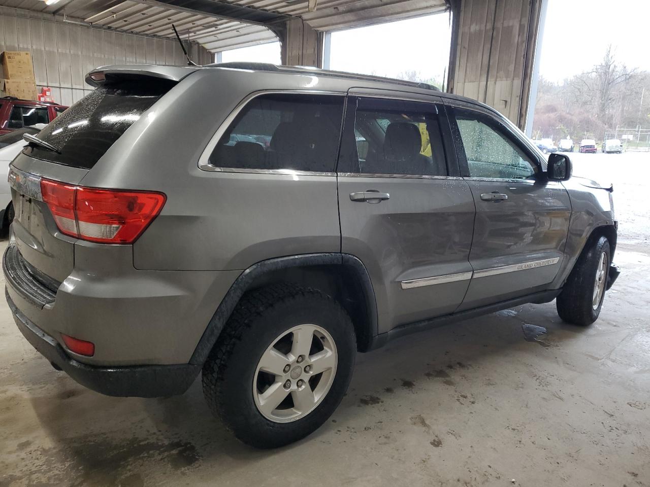 2012 Jeep Grand Cherokee Laredo vin: 1C4RJFAG4CC245230