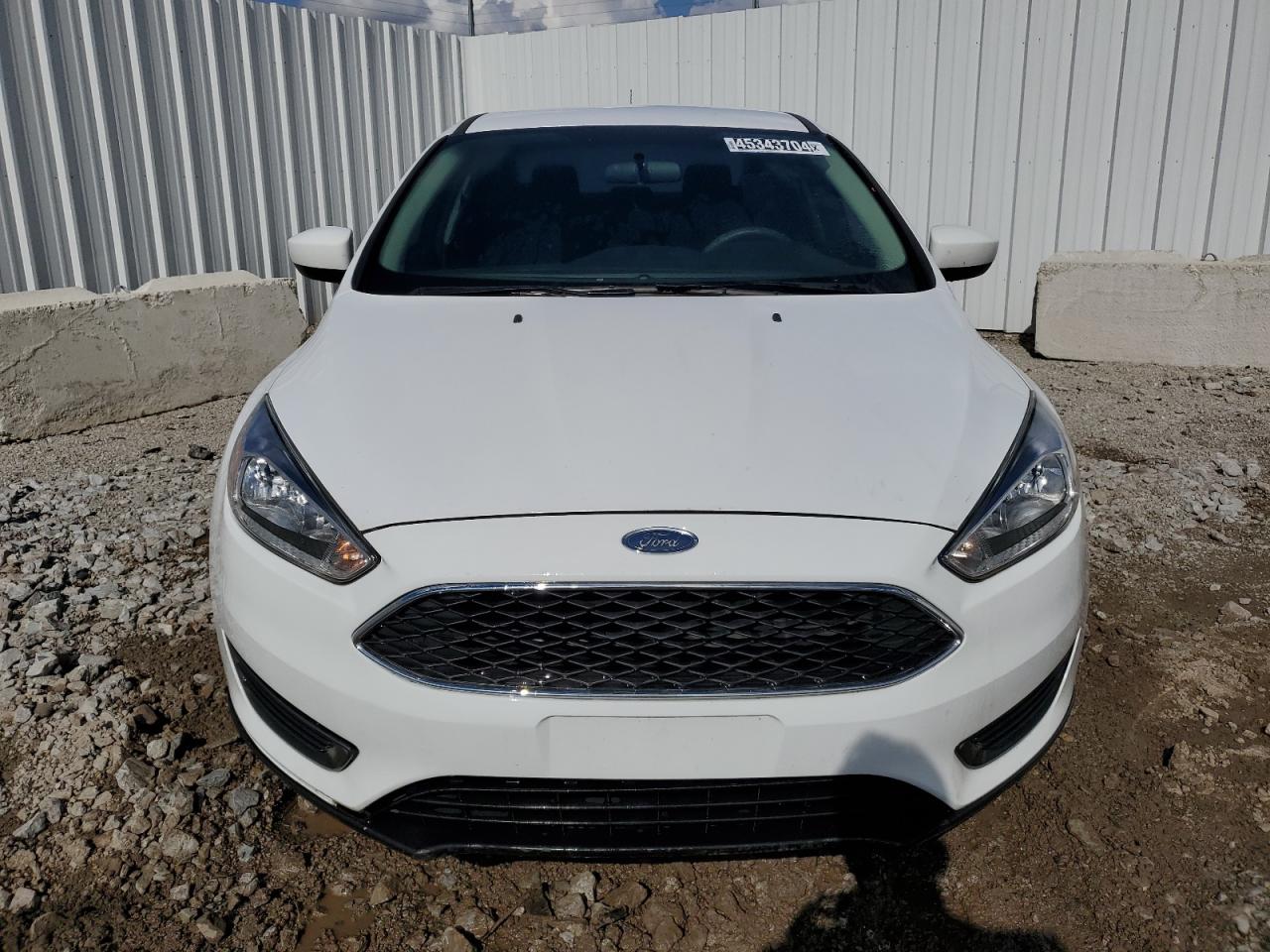 1FADP3FE0JL216115 2018 Ford Focus Se