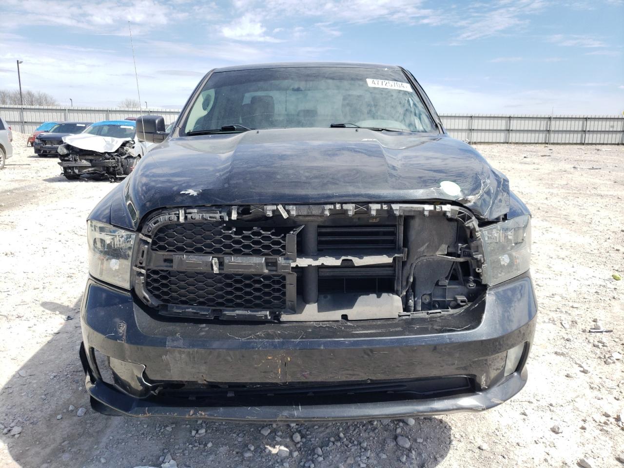 2018 Ram 1500 St vin: 1C6RR7KT4JS333182