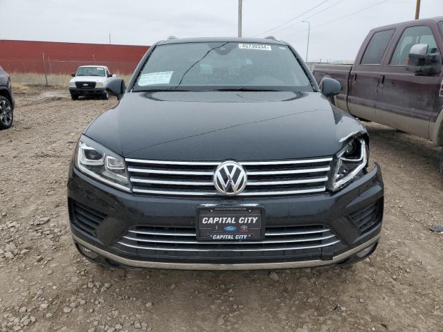 2017 VOLKSWAGEN TOUAREG WO WVGRF7BP6HD004823