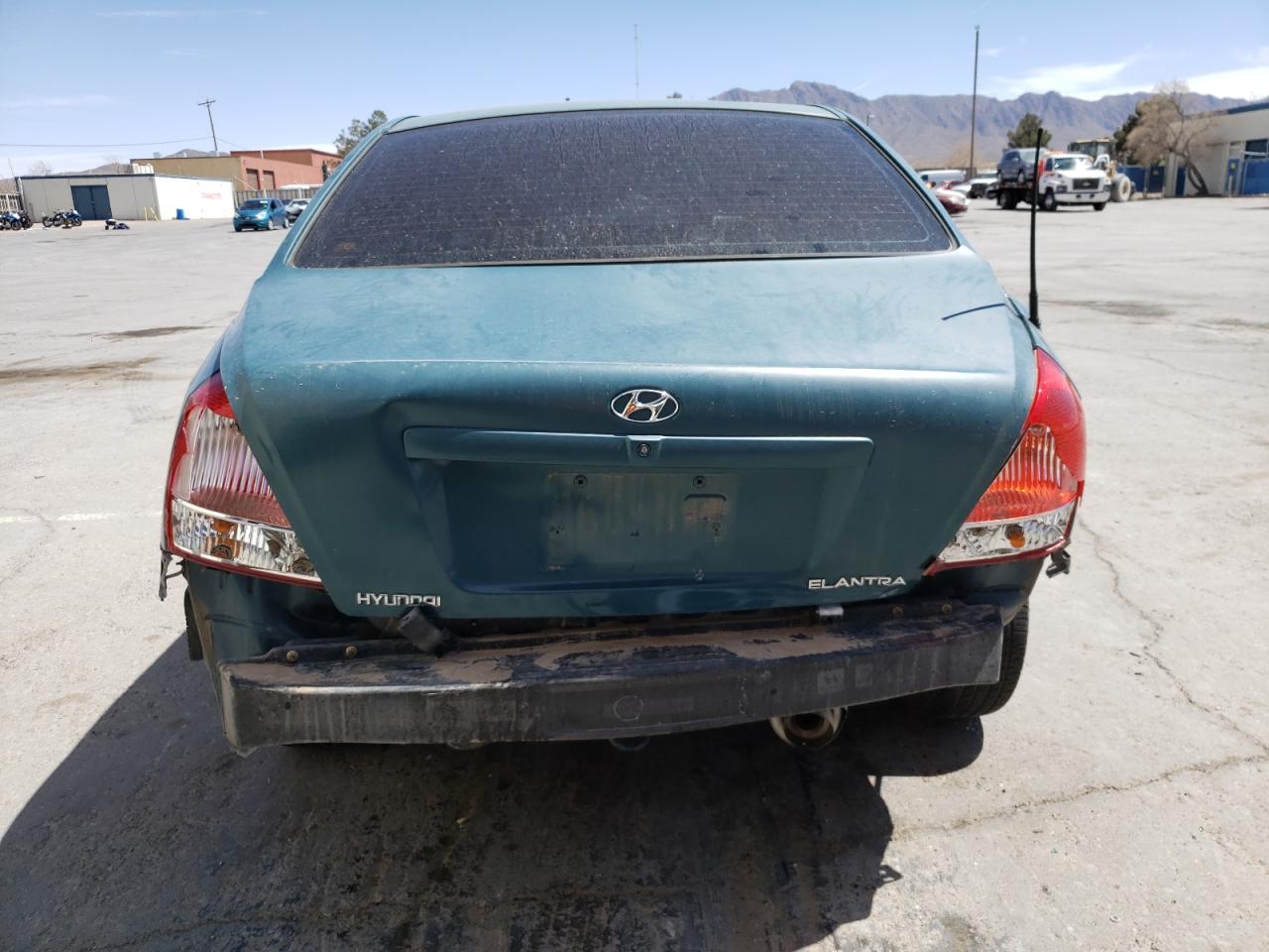 kmhdn45d01u196808 KMHDN45D01U196808 2001 Hyundai Elantra Gls