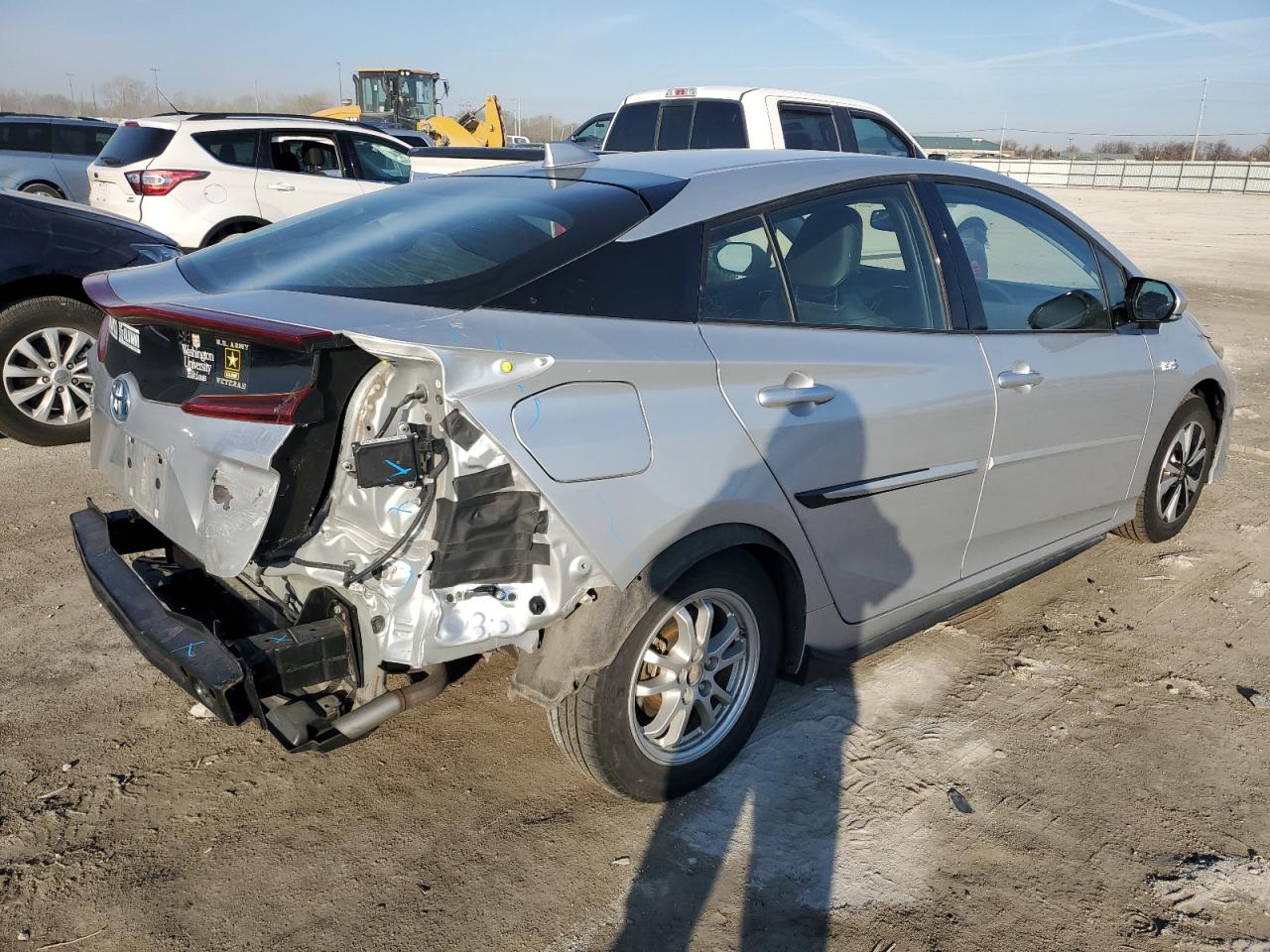 JTDKARFP6J3069418 TOYOTA PRIUS 2018