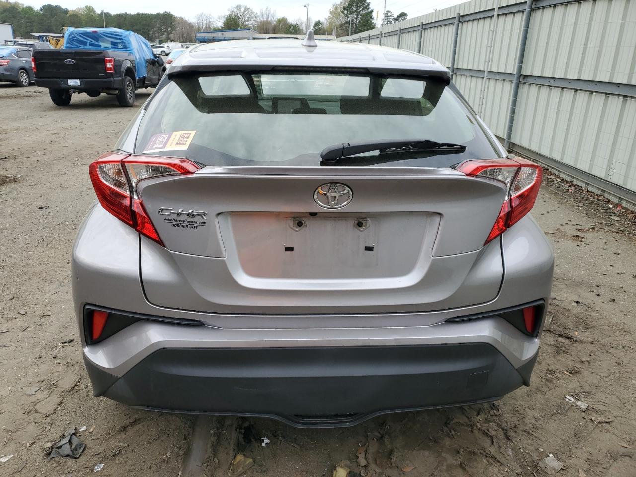 JTNKHMBX0K1024911 2019 Toyota C-Hr Xle