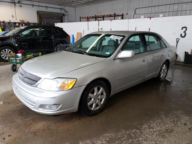 Global Auto Auctions: 2001 TOYOTA AVALON XL