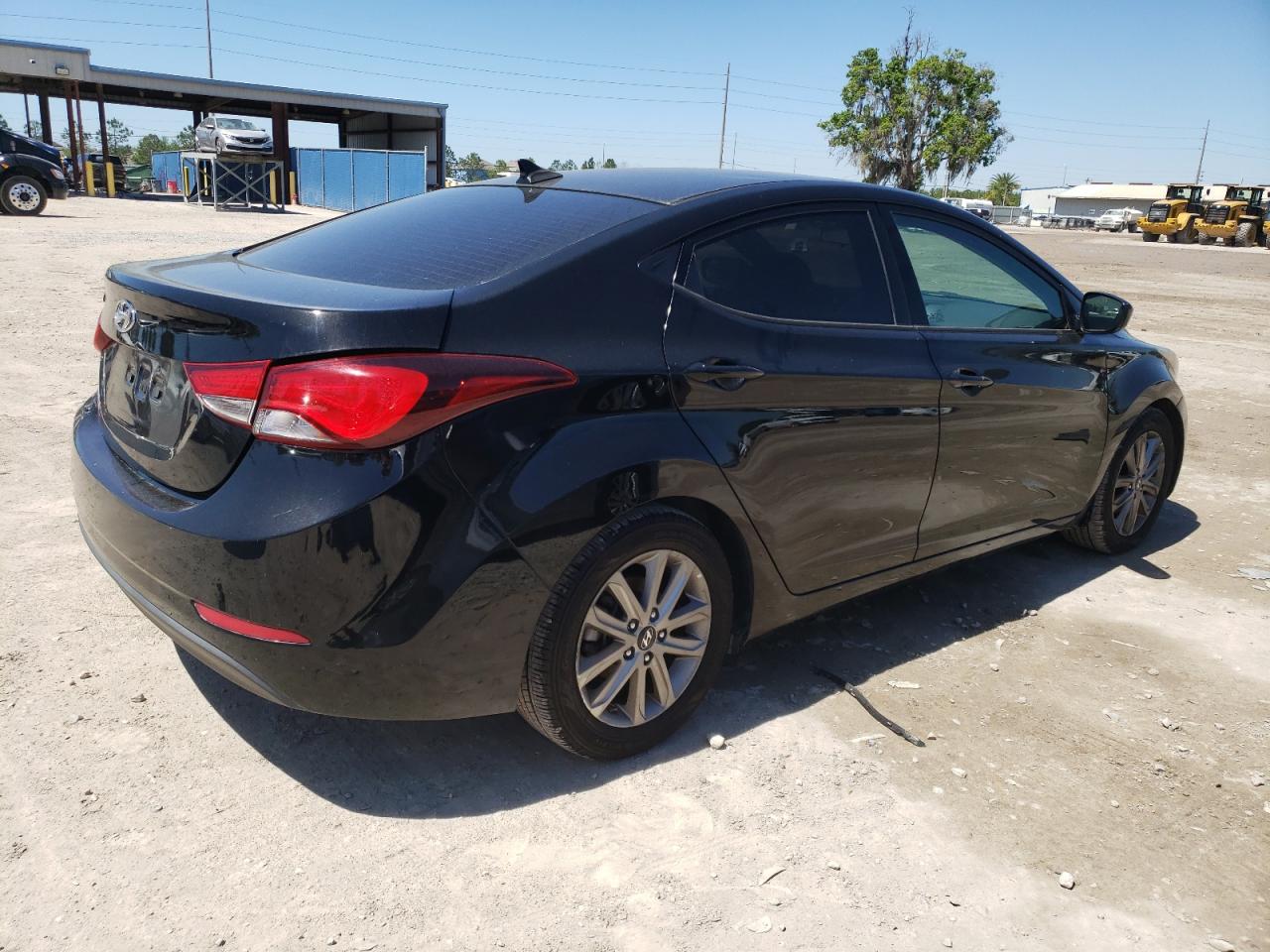 5NPDH4AE1EH531472 2014 Hyundai Elantra Se