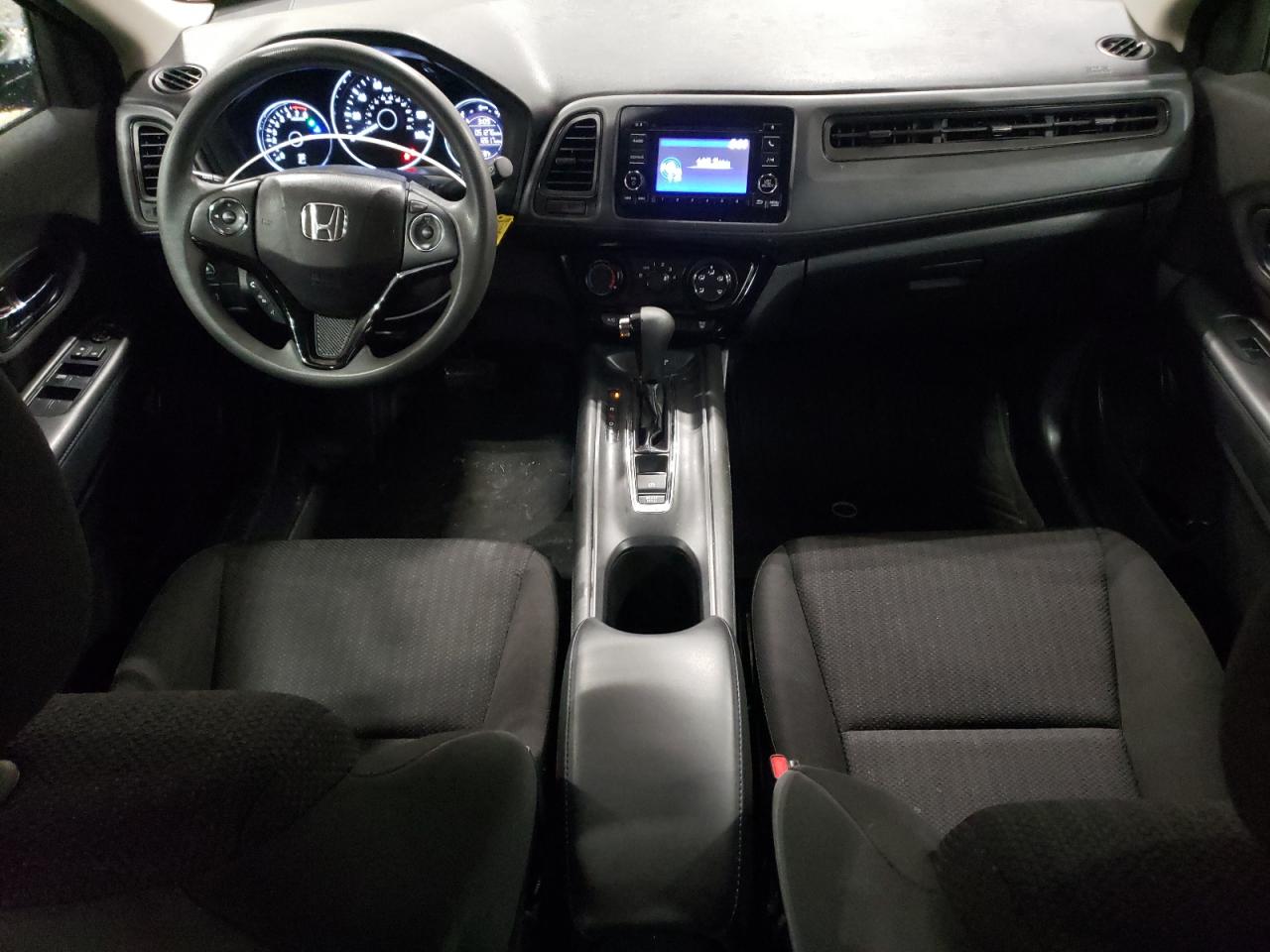 3CZRU5H35JM717879 2018 Honda Hr-V Lx