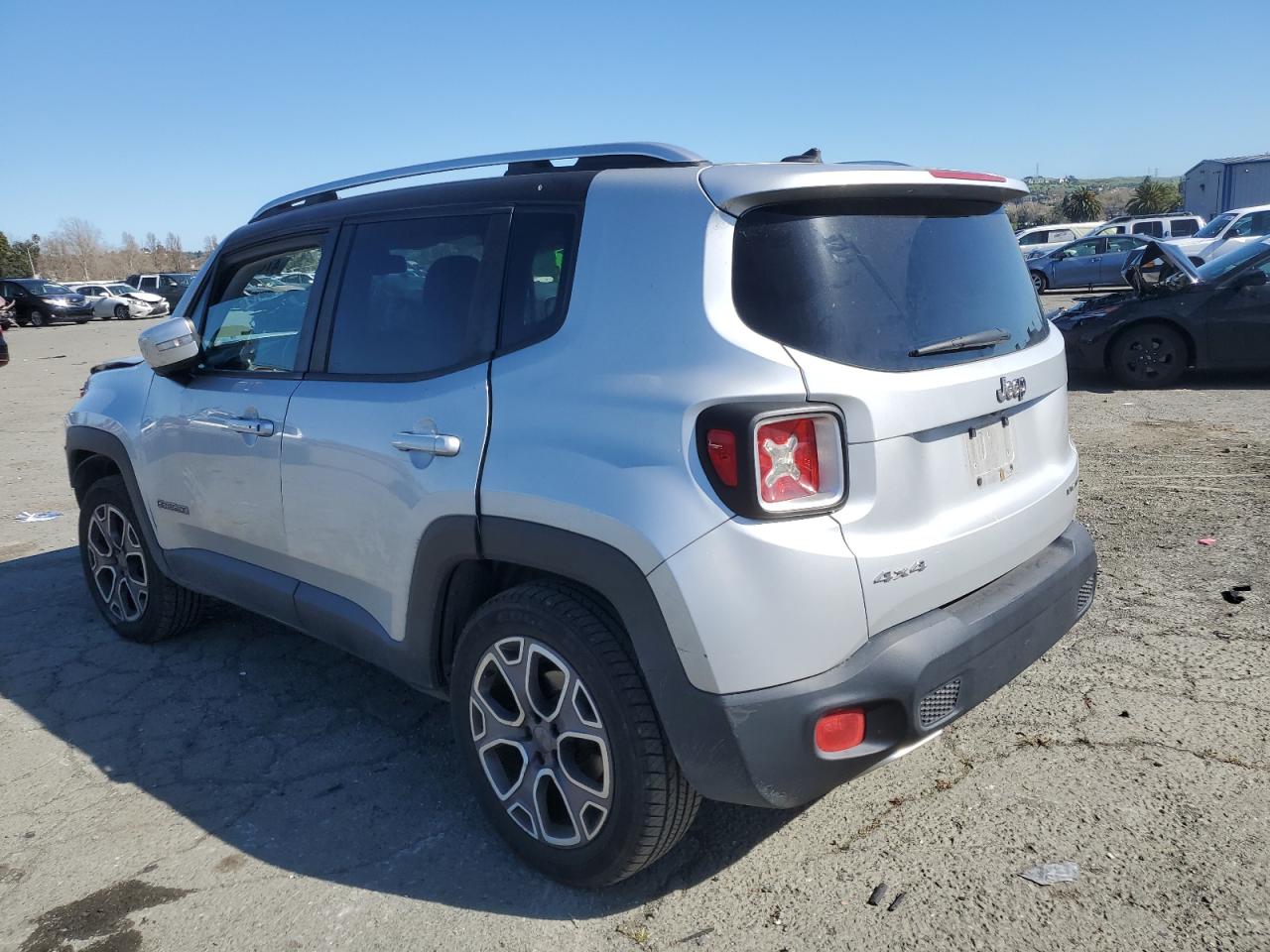 2015 Jeep Renegade Limited vin: ZACCJBDT0FPB31779