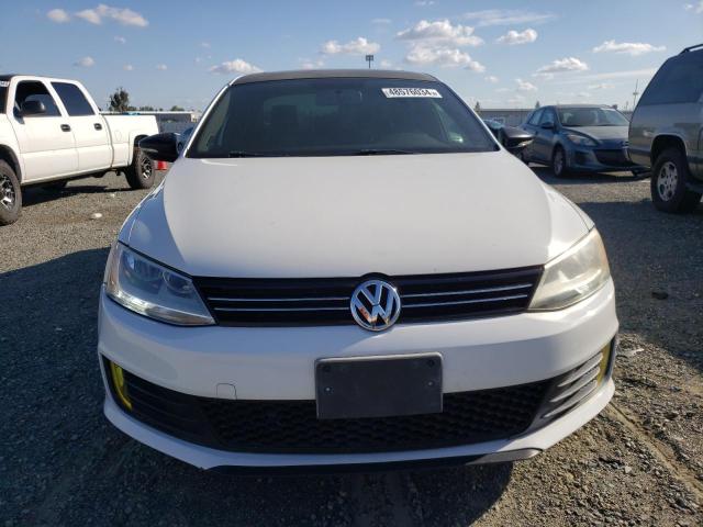  VOLKSWAGEN JETTA 2014 Белый