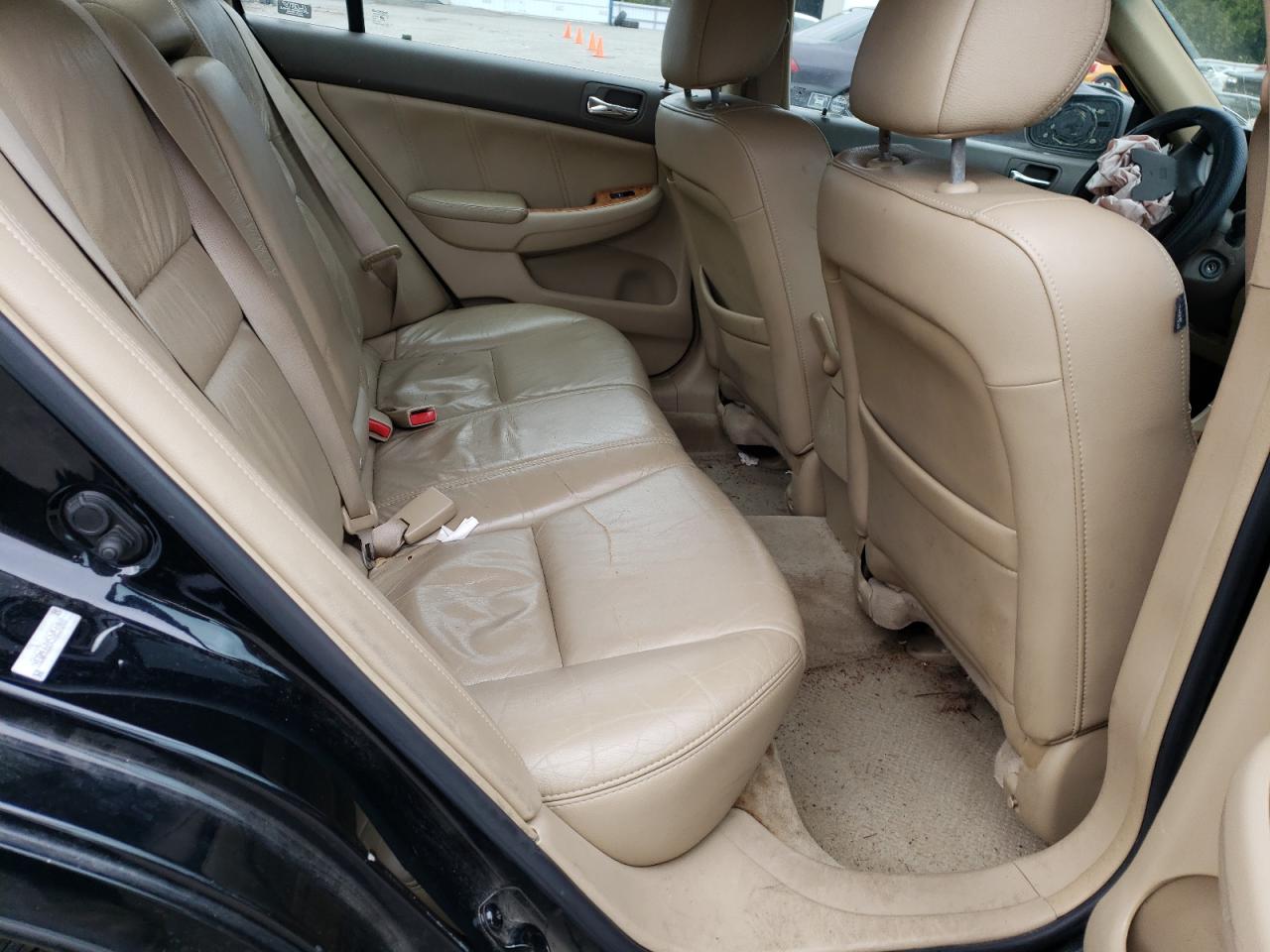 1HGCM668X5A054068 2005 Honda Accord Ex