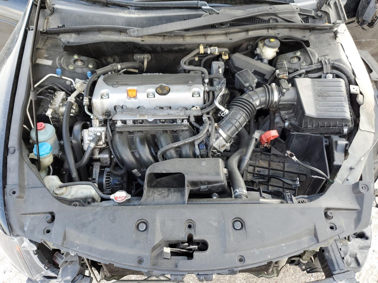 1HGCP2F42BA075330 2011 Honda Accord Lxp