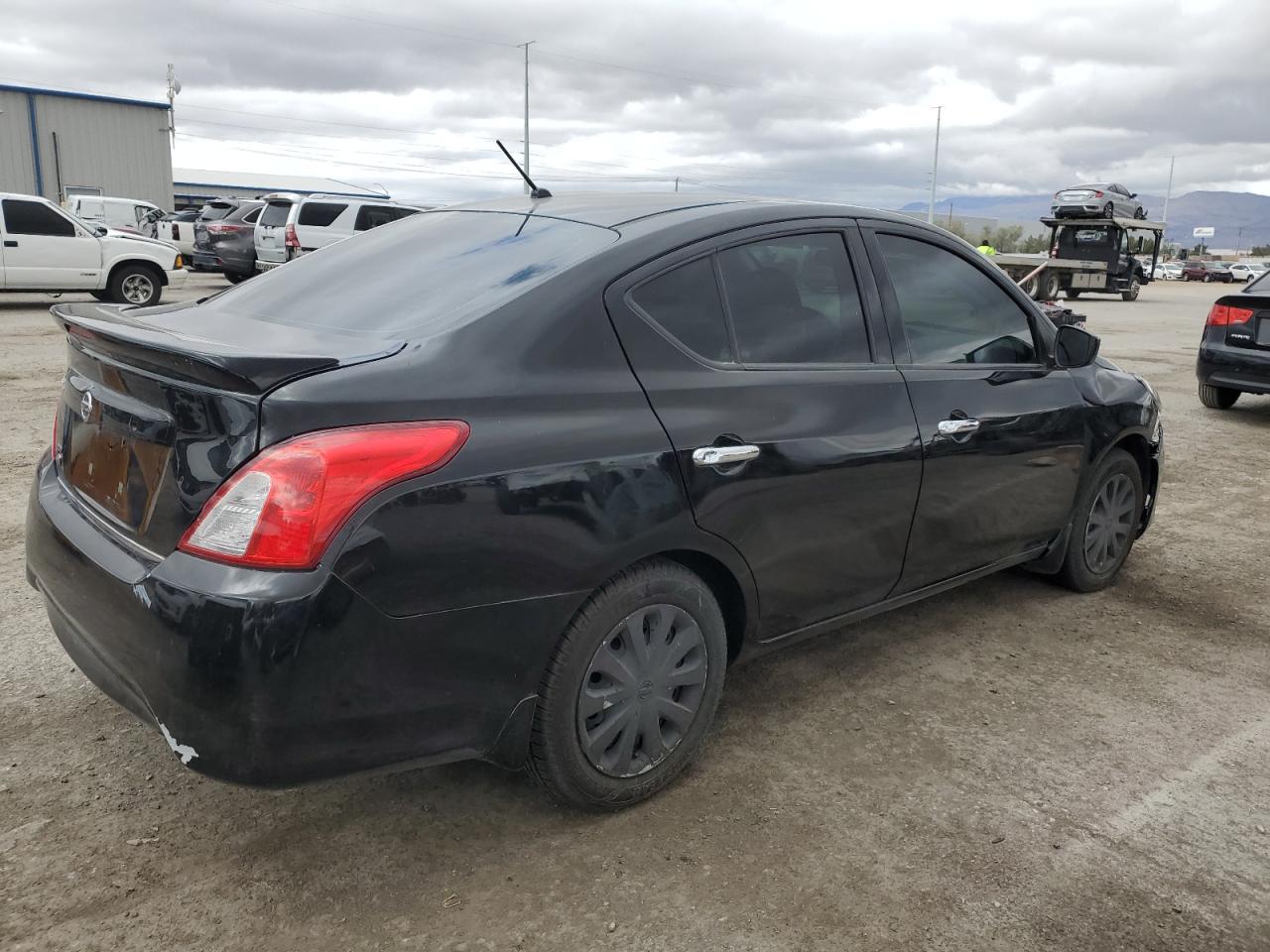 3N1CN7AP9HL808979 2017 Nissan Versa S