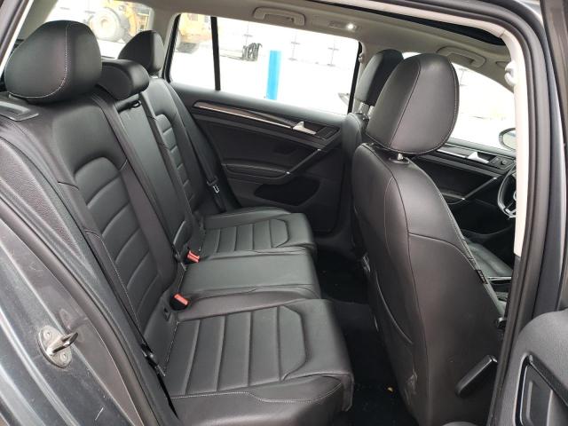 2016 Volkswagen Golf - Image 10