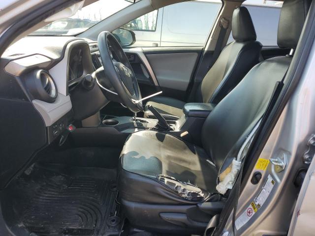 2015 TOYOTA RAV4 LE - JTMZFREV9FJ024539