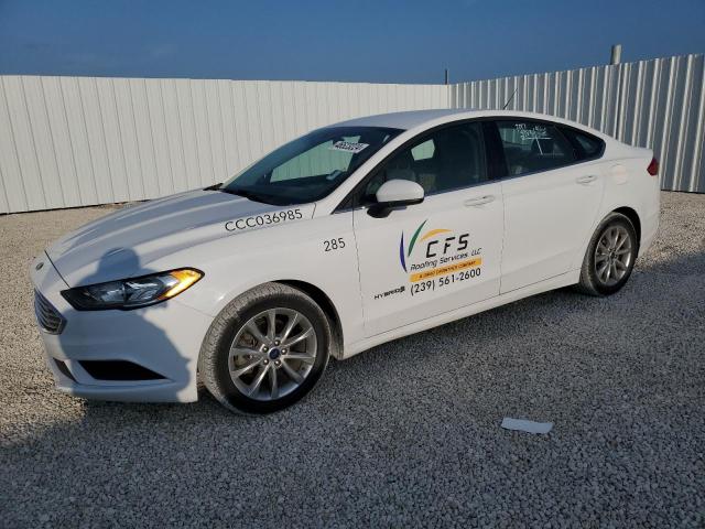 Lot #2414332104 2017 FORD FUSION SE salvage car