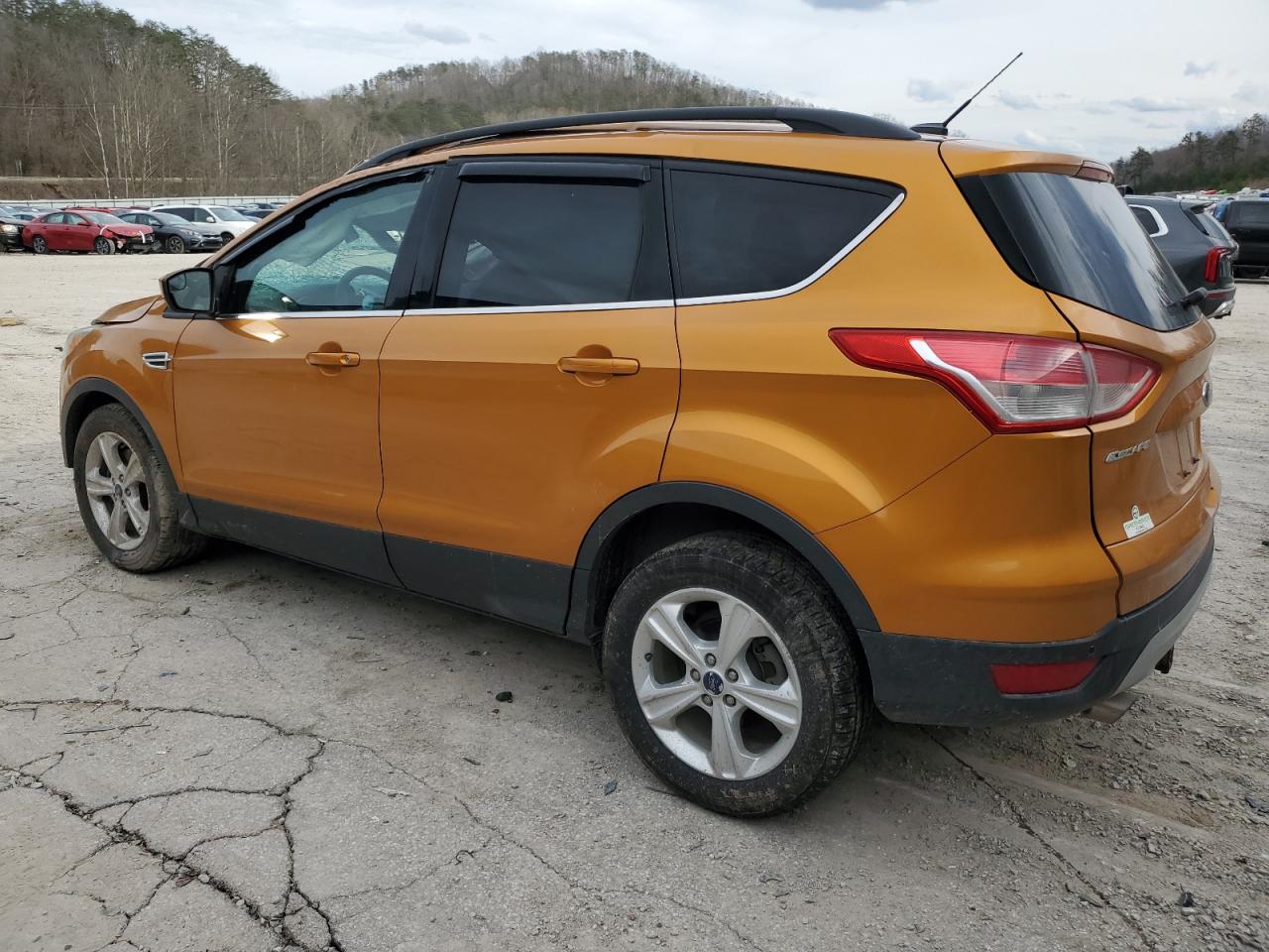 1FMCU9G9XGUC83547 2016 Ford Escape Se