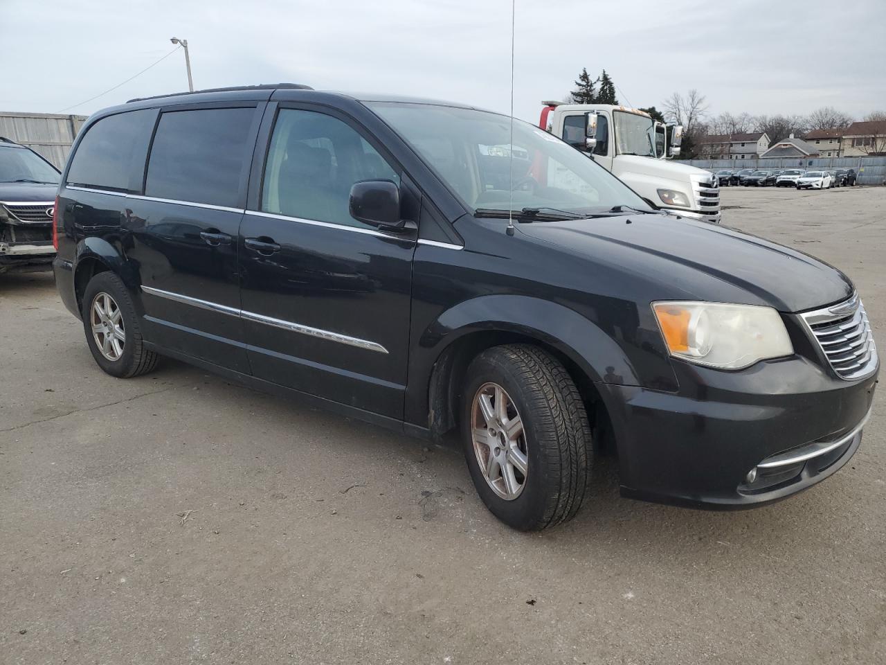 2C4RC1BGXCR325876 2012 Chrysler Town & Country Touring