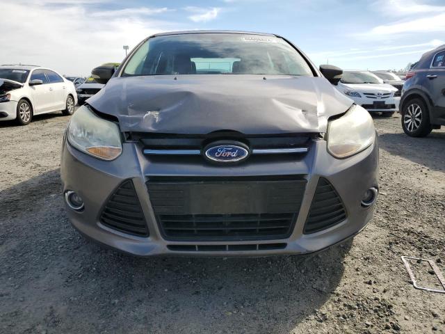 Lot #2425384445 2012 FORD FOCUS SEL salvage car