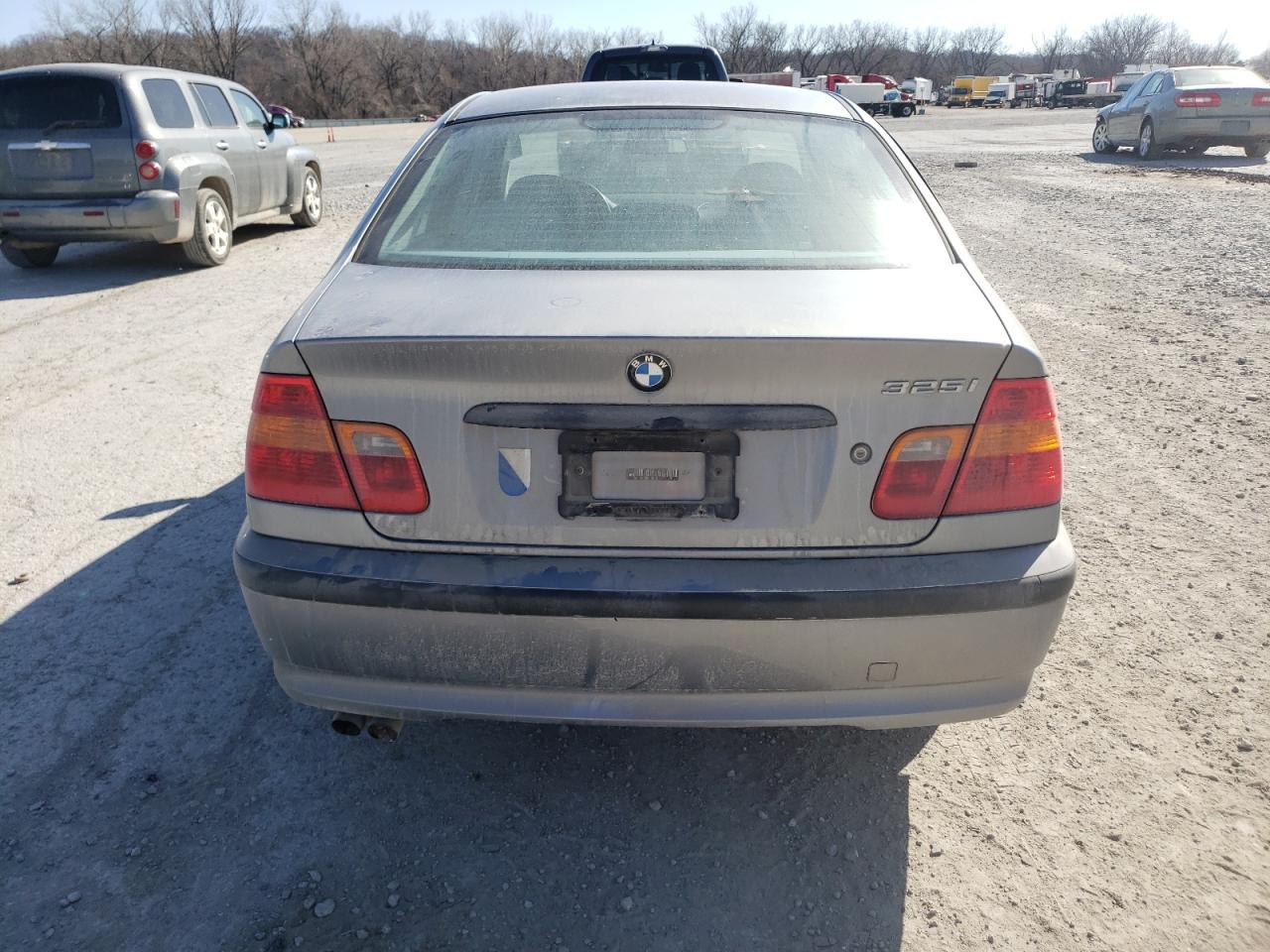 WBAET37443NJ37664 2003 BMW 325 I